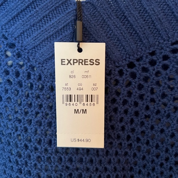 2 Express sweaters - Picture 3 of 3